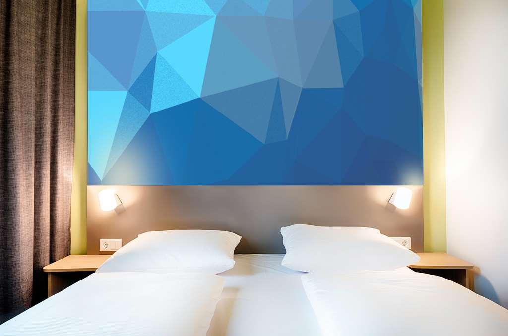 B&B Hotel Villingen-Schwenningen Værelse billede