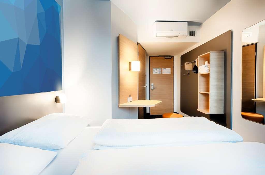 B&B Hotel Villingen-Schwenningen Værelse billede