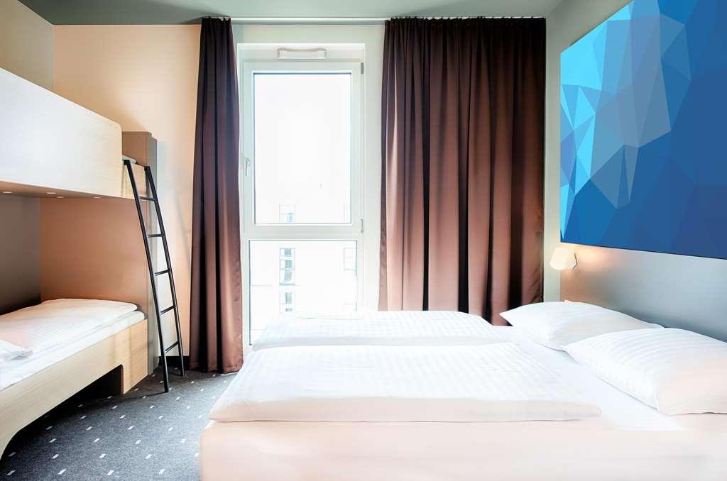 B&B Hotel Villingen-Schwenningen Værelse billede