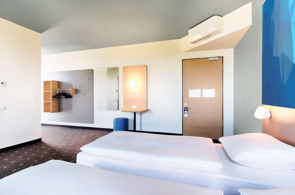 B&B Hotel Villingen-Schwenningen Værelse billede